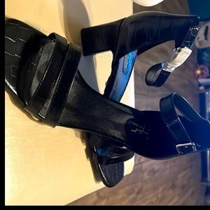 🐊 Crocodile Print Ankle Sandal